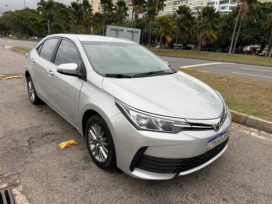 TOYOTA COROLLA 1.8 GLI UPPER 16V FLEX 4P AUTOMÁTICO TOYOTA COROLLA 1.8 GLI UPPER 16V FLEX 4P AUTOMÁTICO